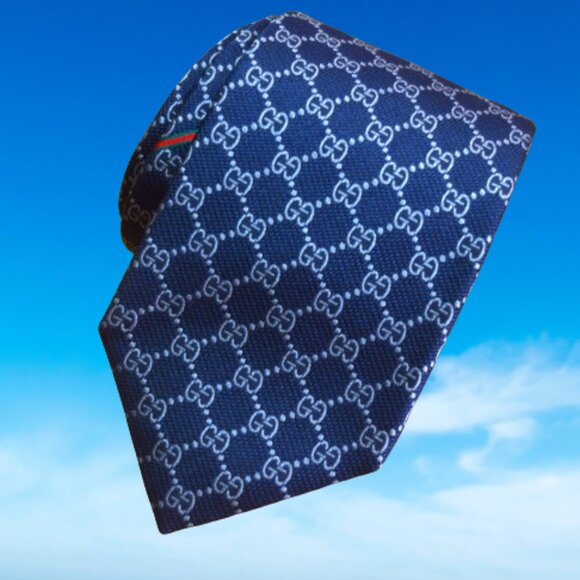 $490 Rare Gucci Interlocking GG Logo Guccissima Navy Blue Silk Neck Tie Italy